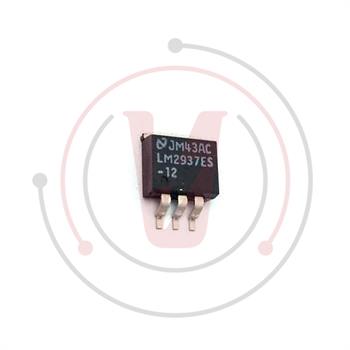 آی سی رگولاتور خطی کم افت خودرو LM2937ES-3/3 SMD D2PACK